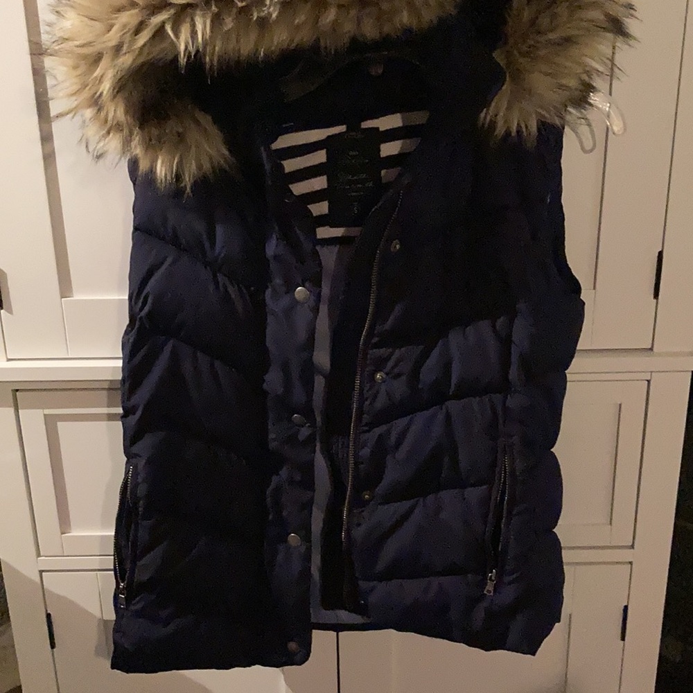 Fall Vest! - Picture 5 of 5